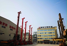 华东钢绳与厚积工程机械有限公司达成2019年合作协议